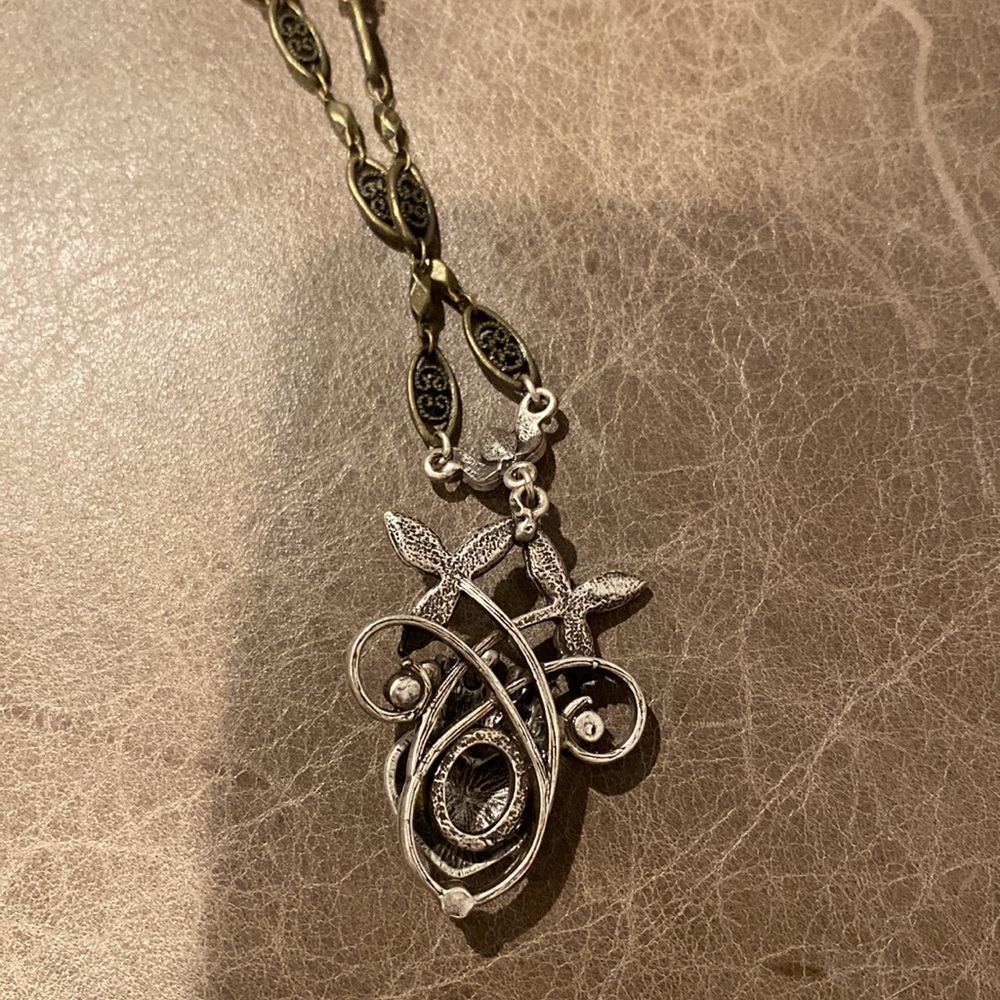 Necklace - Picture 5 of 7